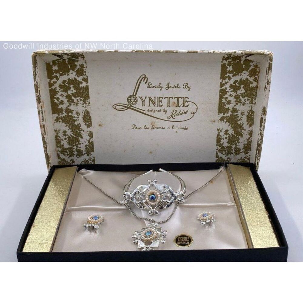 Rare Vintage Jewels By Lynette Rhinestone 3 Piece Jewelry Set In Box Grannycore